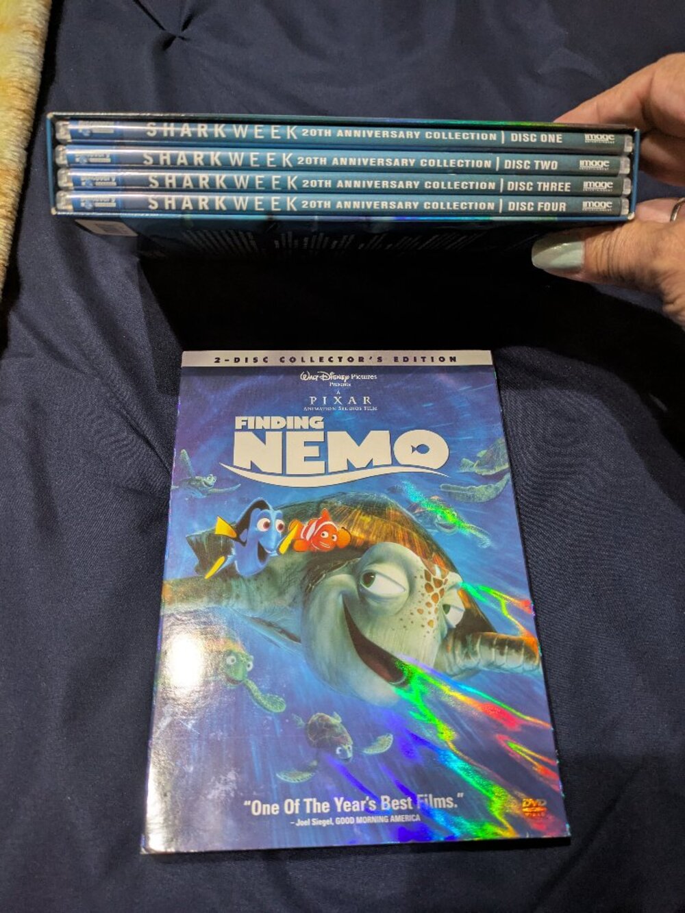 ~NEMO DVD Movie with (FREE 4-Disc SHARK-WEEK Collection)